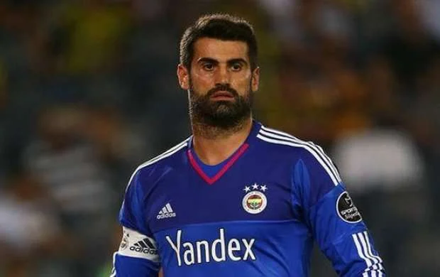 Volkan Dəmirələ təklif göndərən Azərbaycan klubu müəyyənləşdi 