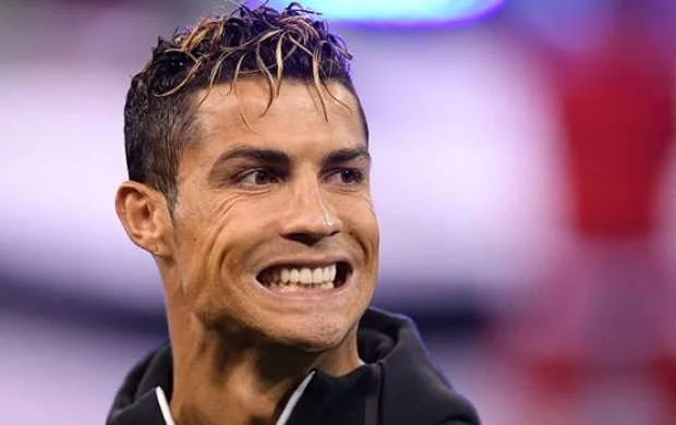 Ronaldoya ilk təklif gəldi: 200 milyon avro 