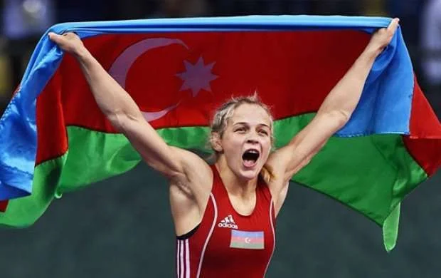 Mariya Stadnik Azərbaycan əsgərinə məktub yazdı 