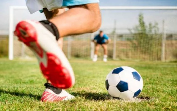 Gəlmələrlə çiçək(çirk)lənən futbolumuz 
