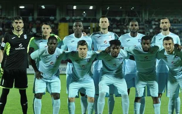 “Zirə” 3 legionerini səfərə apara bilmədi 