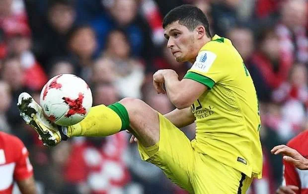 Azərbaycanlı futbolçu "Anji"də 