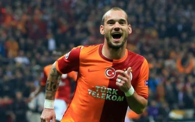 "Qalatasaray"dan ayrılan Sneyderin yeni klubu 