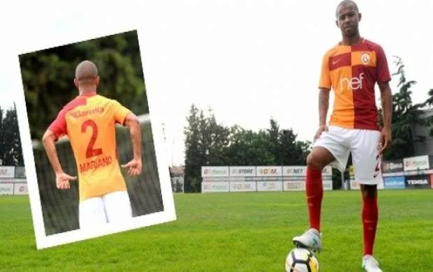 "Qalatasaray"dan 11 milyonluq transfer - RƏSMİ 