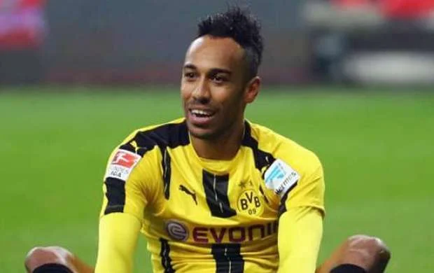 "Çelsi"dən 80 milyonluq transfer 