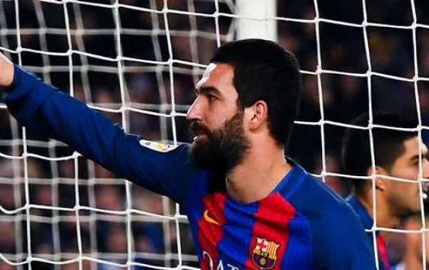 Arda Turan yenidən Super Liqada? - İDDİA 