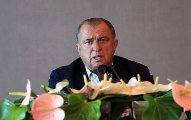 Fatih Terim istefa verdi - RƏSMİ 
