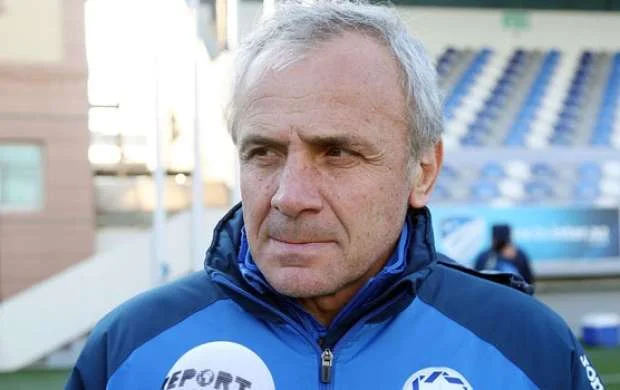 “İnter” Zaur Svanadze ilə yeni müqavilə imzalayıb 