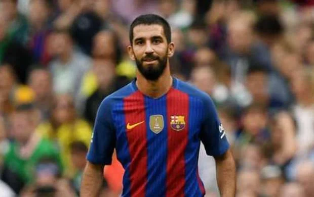 Arda Turan geri dönür: razılıq verdi 
