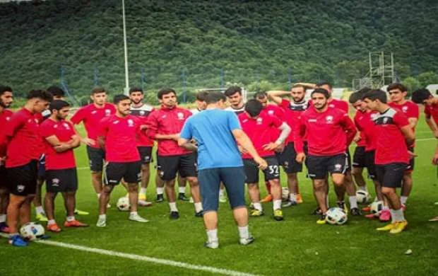 "Qəbələ" "Lokomotiv"lə "sülh" bağladı 