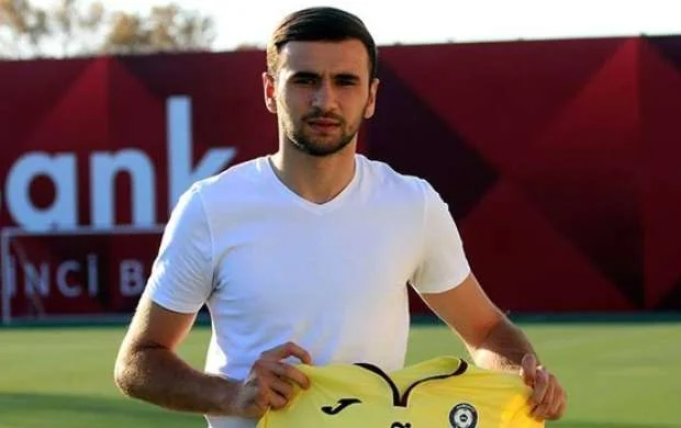 “Sumqayıt” "Qəbələ"nin qapıçısını transfer etdi 