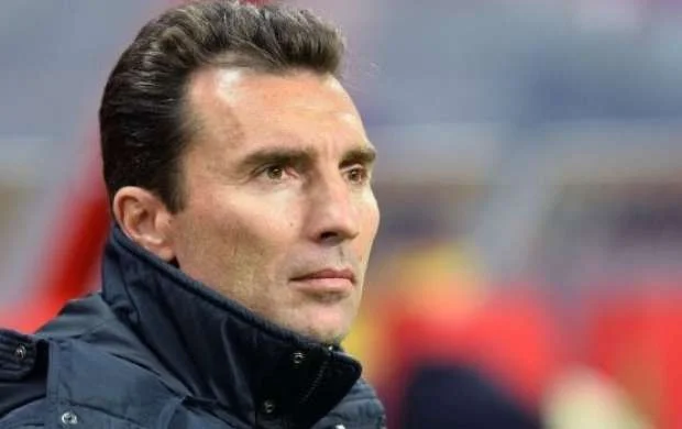 Azərbaycanlı futbolçunun erməni baş məşqçisi istefa verdi 