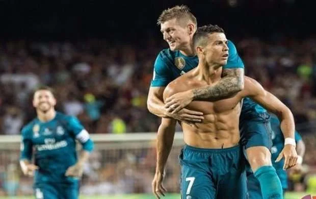 Dünya şokda: Ronaldoya 12 oyun cəza 