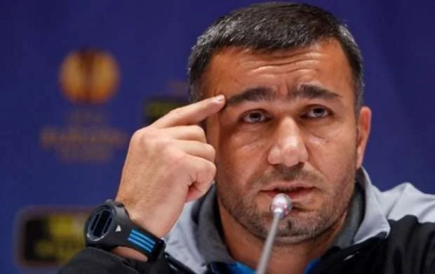 Millimizin futbolçusu zorladığı qadını sevirmiş... 