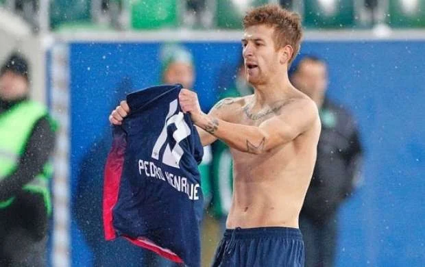 "Qarabağ" 3 milyon avroya futbolçu transfer edir 