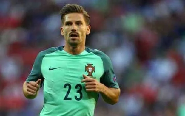 22 milyonluq futbolçu 14 saniyəyə görə klubsuz qaldı 