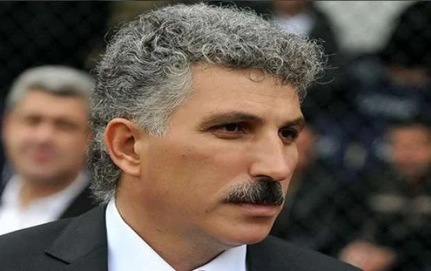"Milyonları havaya sovururlar, ağsaqqal "Neftçi"nin başını aşağı edirlər" 