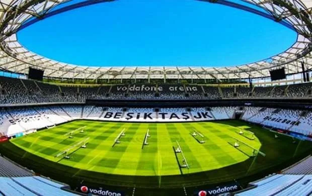 UEFA Super Kuboku İstanbulda 