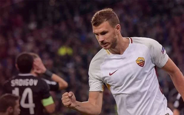 Edin Dzeko: "Qarabağ"a qalib gəlmək asan deyildi" 