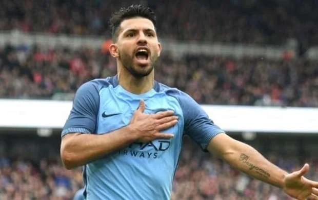 Ulduz futbolçu qəzaya düşdü, ağır xəsarət aldı 