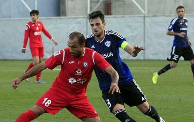 "Qarabağ" çempionatda 4 qol vurduğu komandaya uduzdu 