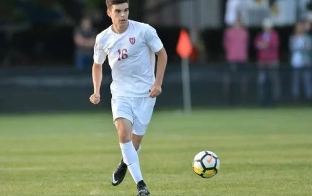 Dünya futbolunda rekord: Futbolçu bir oyunda 21 qol vurdu 