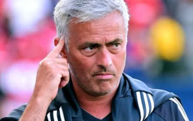 Mourinyo 146 milyonluq müqavilə imzalayır 