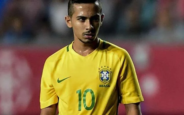 "Real"dan 50 milyonluq transfer 