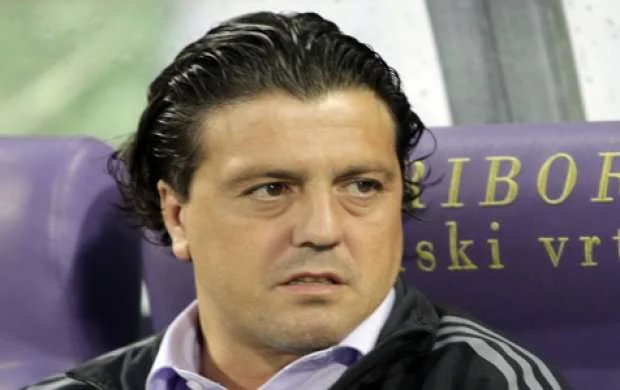 "Prosineçkinin Azərbaycanda işləməsinin səbəbi mənə qaranlıq deyil" - Zlatko Zahoviç 