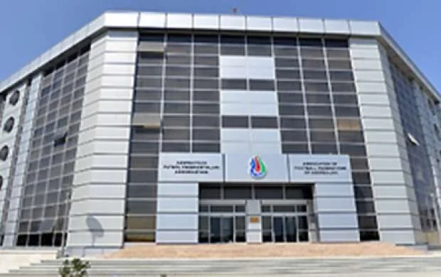 AFFA futbolçunu vuran şəxsə ömürlük qadağa qoydu 