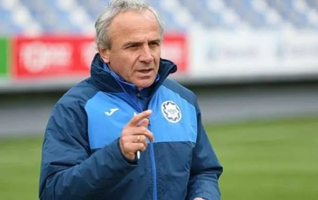Zaur Svanadze istefaya göndərildi 