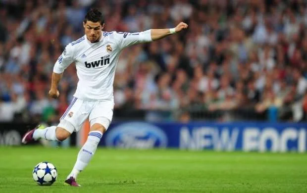 Kriştiano Ronaldo: "O "Real" indikindən güclüydü" 