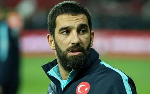 Mirça Luçesku Arda Turanı sildi 