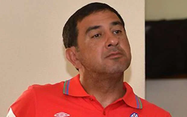 Samir Ələkbərov: "Onu böyük ümidlərlə milliyə gətirmişdik" 