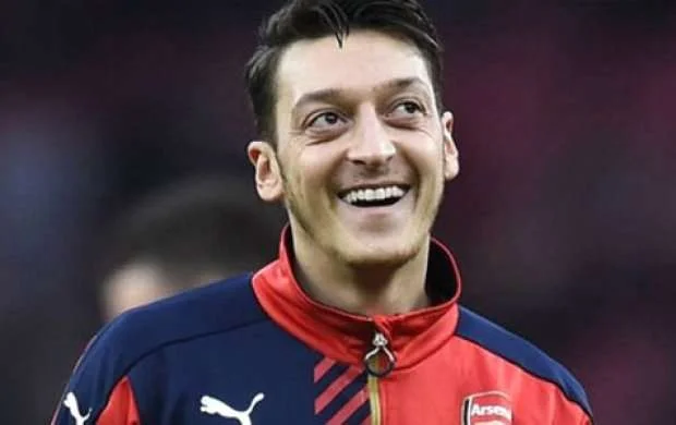 Məsut Özil yenidən İspaniyada? 
