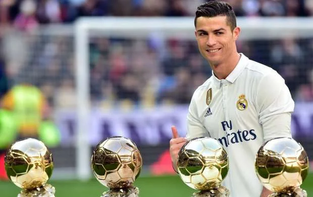 Ronaldo: “Yeddi uşaq, eyni sayda da “Qızıl top” istəyirəm” 