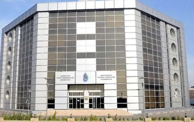Elxan Məmmədov geri addım atdı: komitələr ləğv edilir 