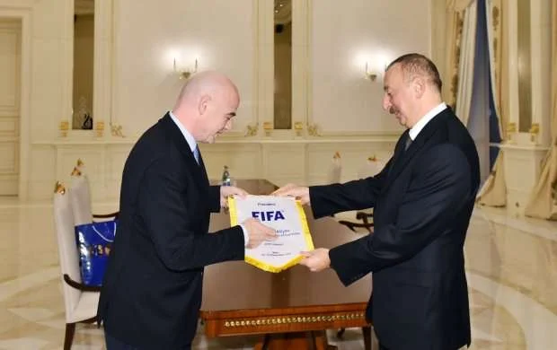 İlham Əliyev FIFA-nın prezidentini və baş katibini qəbul etdi - FOTOLAR 