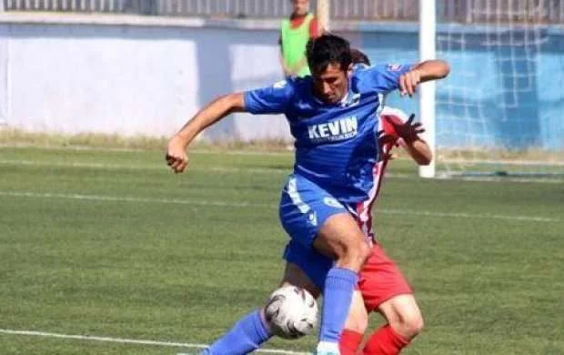 Rauf oynadı, komandası uduzdu 