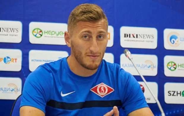 Milli üzvü xəstəxanaya düşdü 