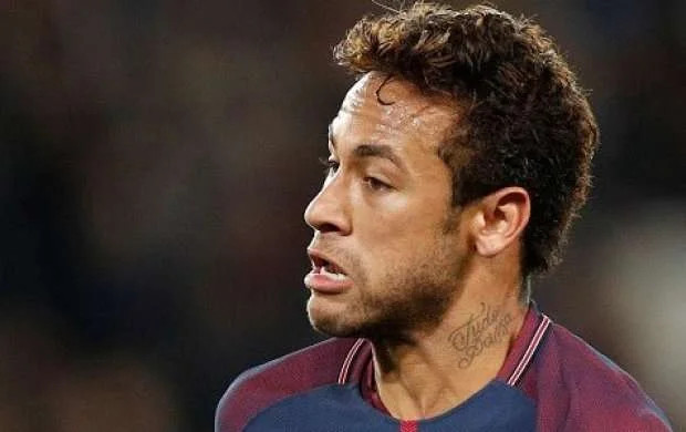 Neymar özündən çıxdı: "Lənət olsun! Çox danışırsız!" 