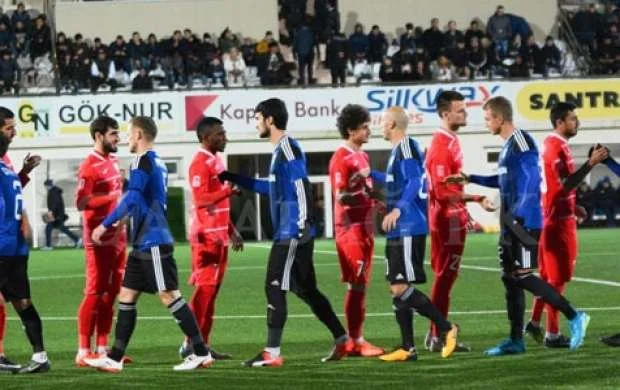“Zirə” - “Qarabağ” matçında forma dəyişikliyinin ilginc səbəbi 