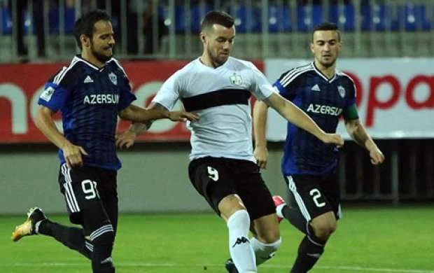 "Qarabağ" "Neftçi"ni tək qolla yendi, qış çempionu oldu 