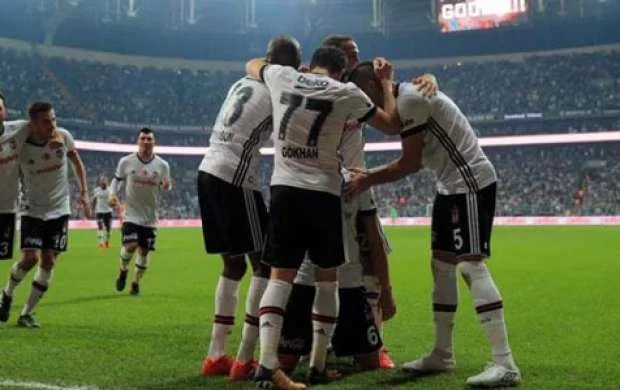 "Beşiktaş"dan "Qalatasaray"a 3 qol - VİDEO 