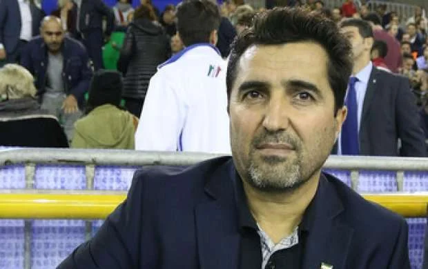 İranın baş məşqçisi: "Müdafiədə kobud səhvlərə yol verdik" 