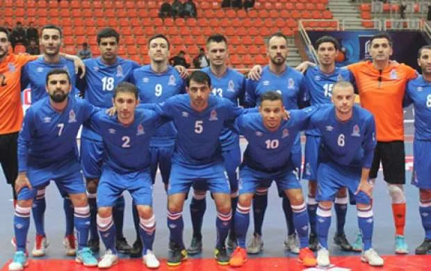 Azərbaycan Rusiyaya uduzdu 