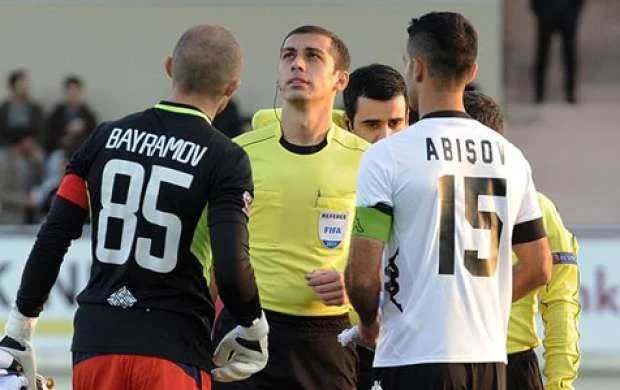 Bakılılar yarımfinalda 
