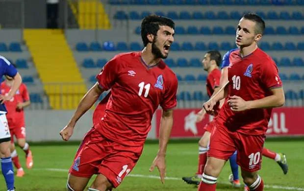 “Beşiktaş” "Qarabağ"ın futbolçusunu transfer edir - Bu gün 