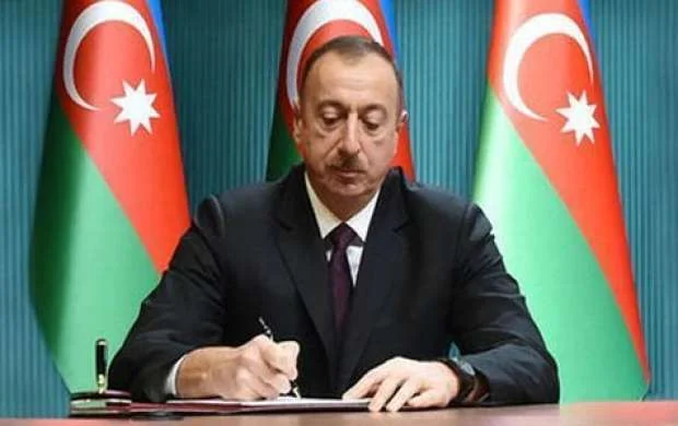 İlham Əliyev Tahir Gözəl və Elxan Məmmədovu təltif etdi - SİYAHI 