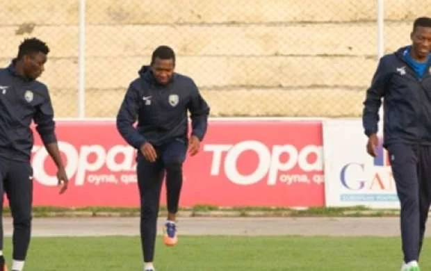 “Kəpəz” 3 futbolçu ilə yolları ayırdı 